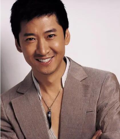 |鼻子大的男明星有哪些