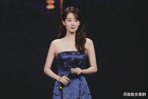 张小斐|张小斐终于不再隐瞒,怒揭娱乐圈多年黑幕,难怪35岁才成功逆袭