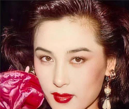 柏青|我国第一代国模有多美？个个国色天香，网友：见到姚佩芳我沦陷了