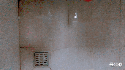 洗衣机排水管要不要插地漏?很多人做错,难怪家里臭烘烘