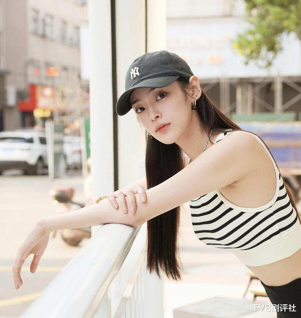 TVB|解冻!TVB小花曾被爆一脚踏两船,今与视帝王浩信合作新剧