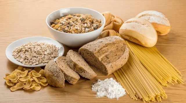 近视|米饭、馒头、面条,哪个升糖指数高?糖尿病人如何吃对主食?