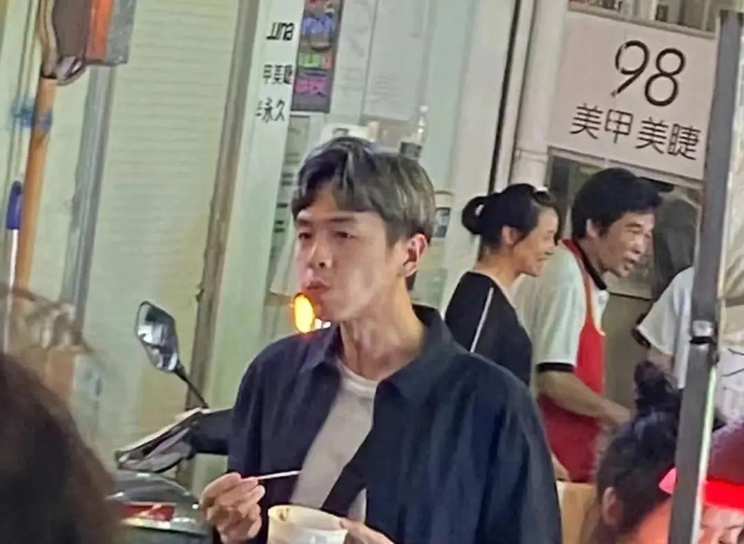 娱乐圈|排骨胸、筷子腿、纸片人,娱乐圈的“病态审美”,都该停了