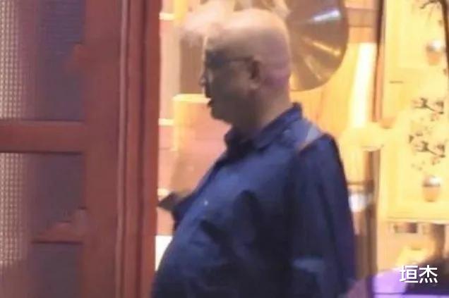 丸子头 沈腾、潘粤明瘦若两人,徐峥和黄磊怎么依旧肥头大耳?