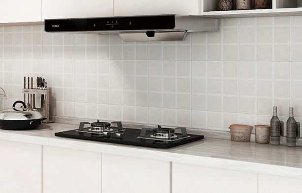 编程|冷知识!为什么手机不用三孔插座?原因终于找到了,竟然是它!