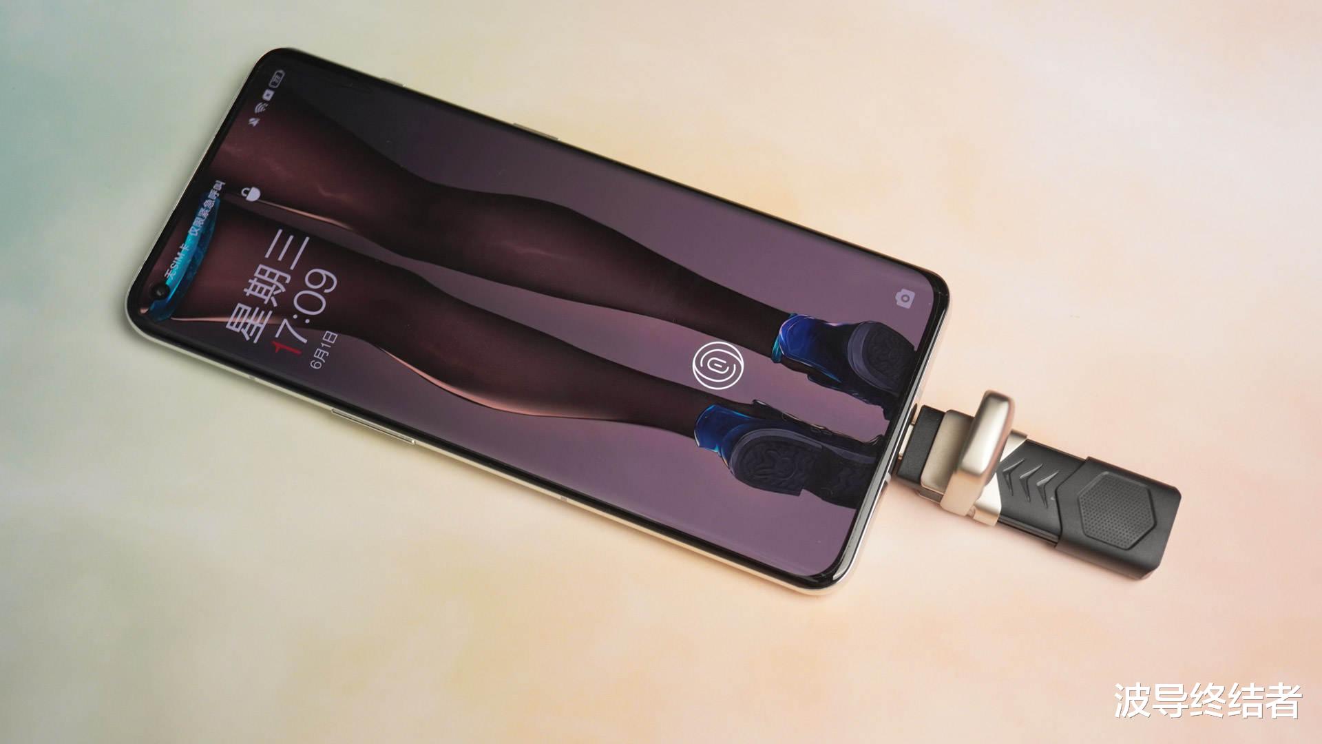 dev|全能又高速 - 移速Type-c双接口奇V固态U盘