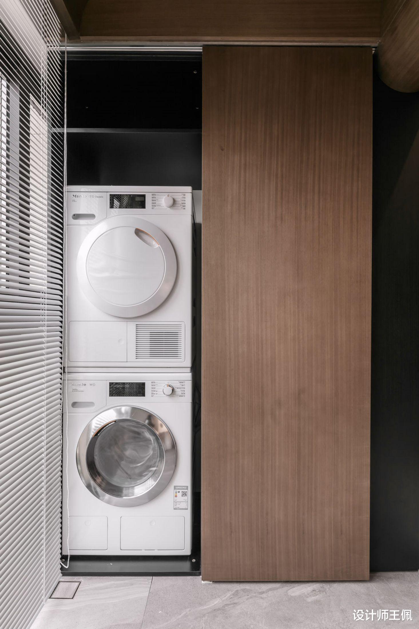 北京80后独居男孩的理性家,60㎡空间和猫咪共享,舒服又自由