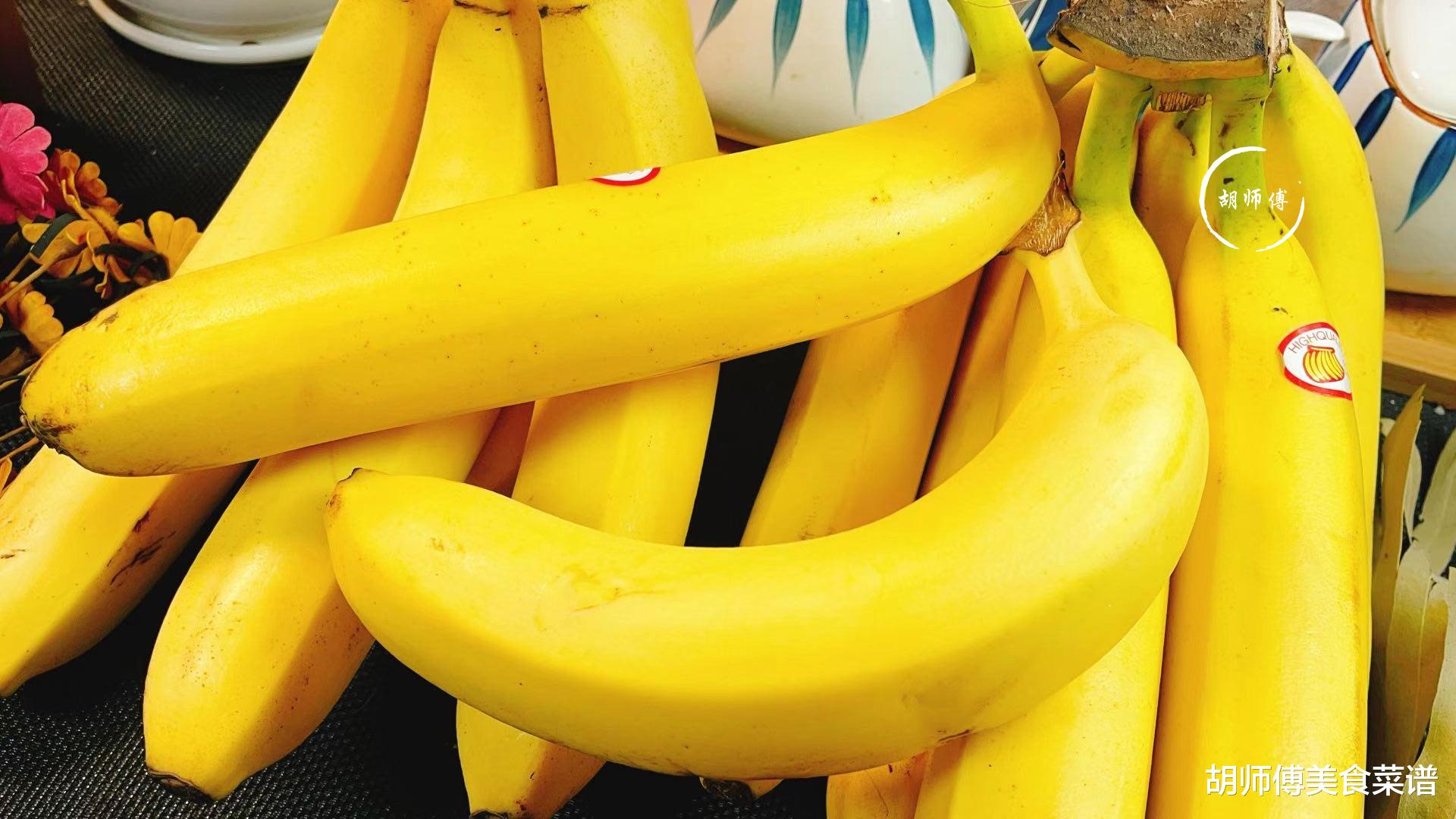 香蕉|买香蕉：挑“直的”还是“弯的”？老果农透露：差别很大，别乱买