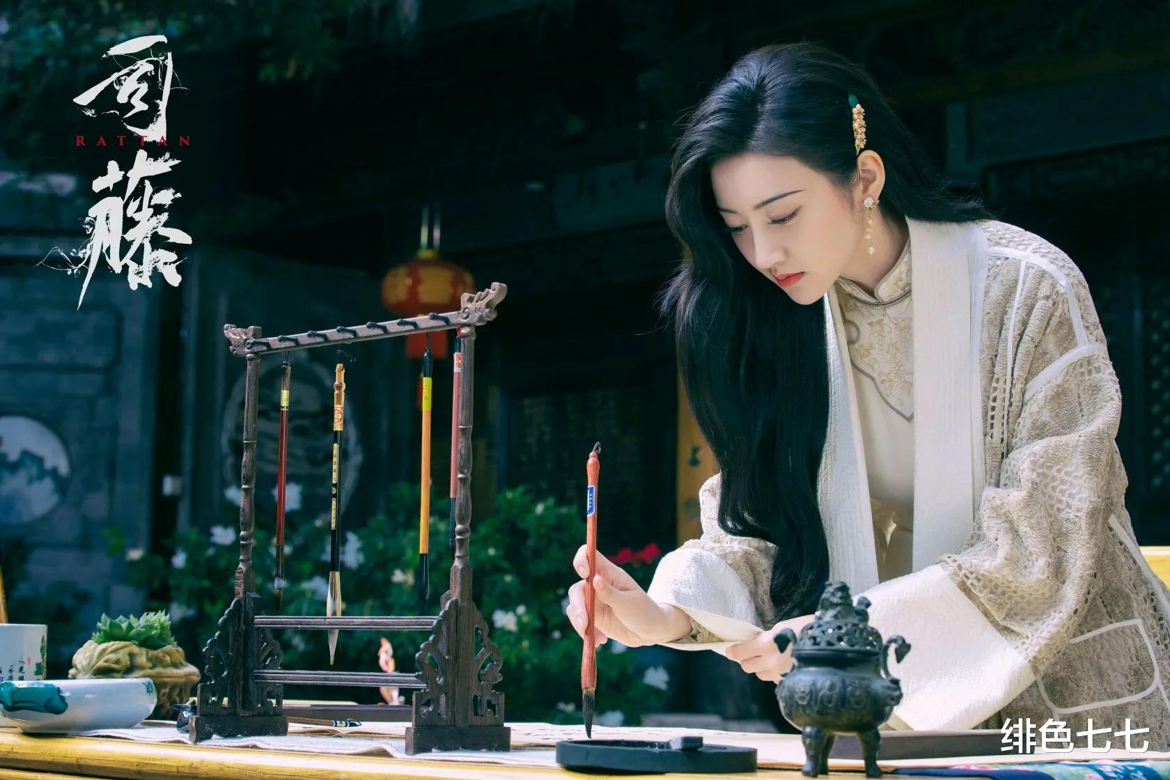 宋轶|《司藤》现在还有余热,因故放弃的宋轶可有后悔?