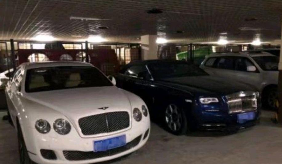 宾利|2019年,浙江宾利姐声称谁娶她就送一辆豪车,如今办时装秀拍电影