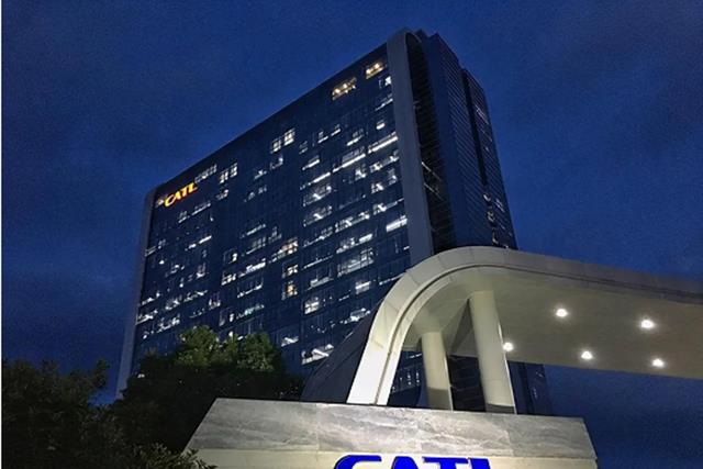 |宁德时代坐不住，韩国LG融资700亿扩产，谁才是电池领域的王者