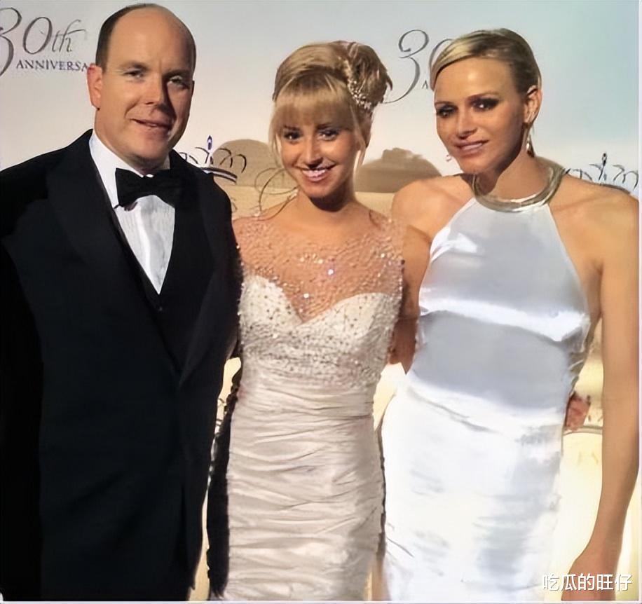 夏琳|摩纳哥王妃：36岁生下龙凤胎，儿子比乔治精致，44岁依旧惊艳众人