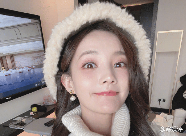 李一桐|李一桐回应五毛钱特效视频,自信表示非常好看,奶奶们肯定很喜欢