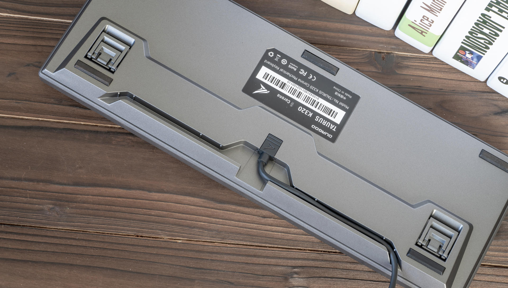 |外观复古,手感上乘-杜伽K320白光版使用体验