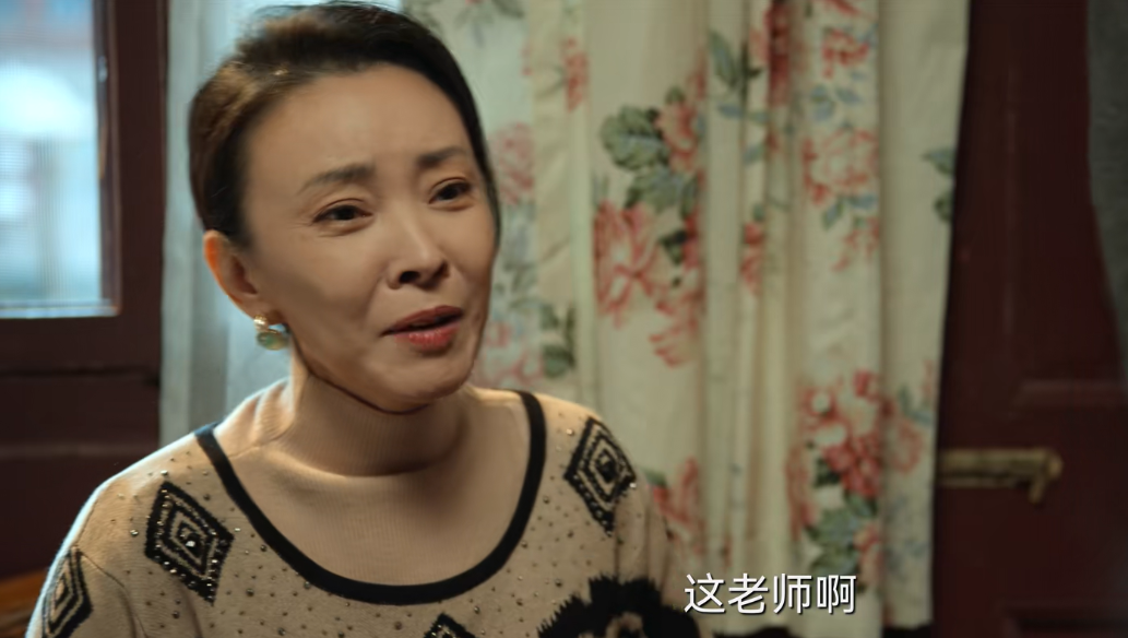 赵丽颖|《风吹半夏》首播：躲过了赵丽颖，却被46岁女三号给惊艳了