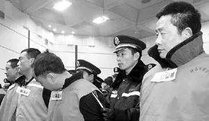 2005年,“中原第一黑老大”宋留根被执行死刑前,突然狂笑不止