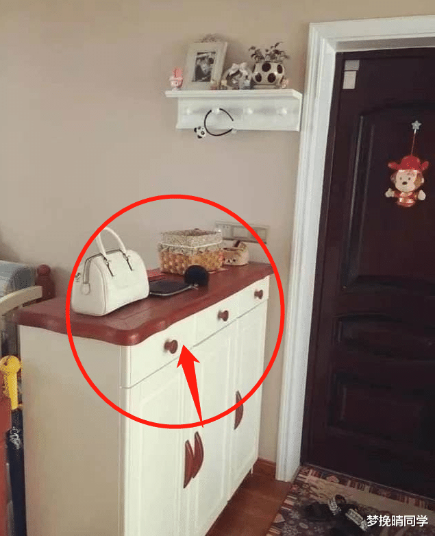 刚搬新家!老舅看完15个装修地勃然大怒道:无知乱砸钱,尽是败家