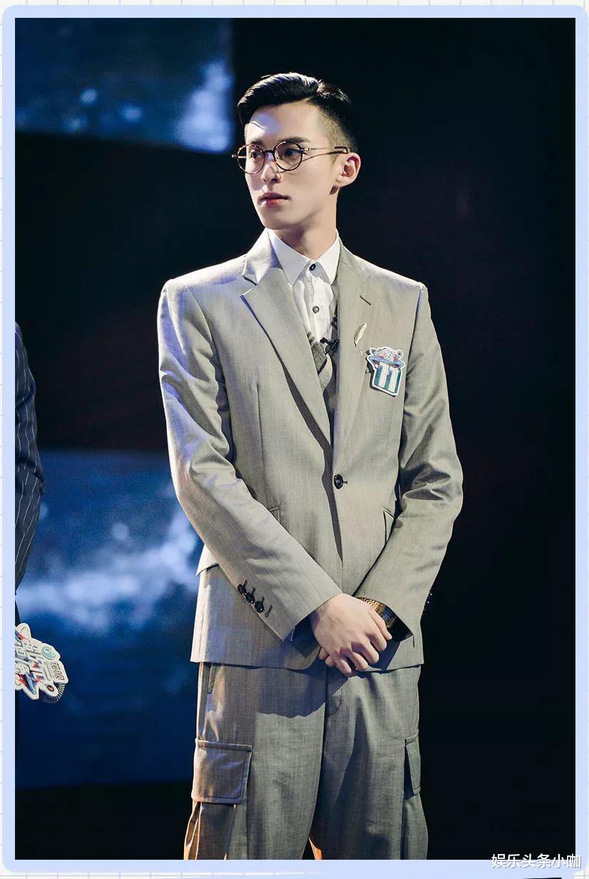 王鹤棣|地下恋曝光！和圈外人同居，准备毕业就结婚？