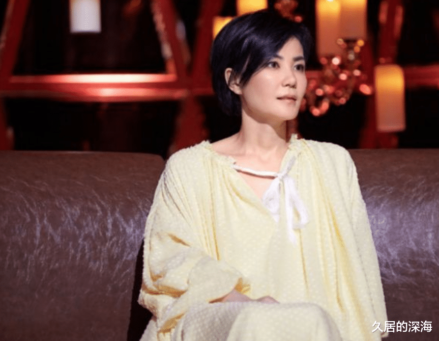 王菲|天后王菲遭人实名举报，东北王菲说她盗用身份三十年，真名叫夏琳