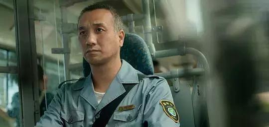 贾玲|熬夜读完《开端》原著,二十三次烧脑循环,尽是对人性的赤裸审判