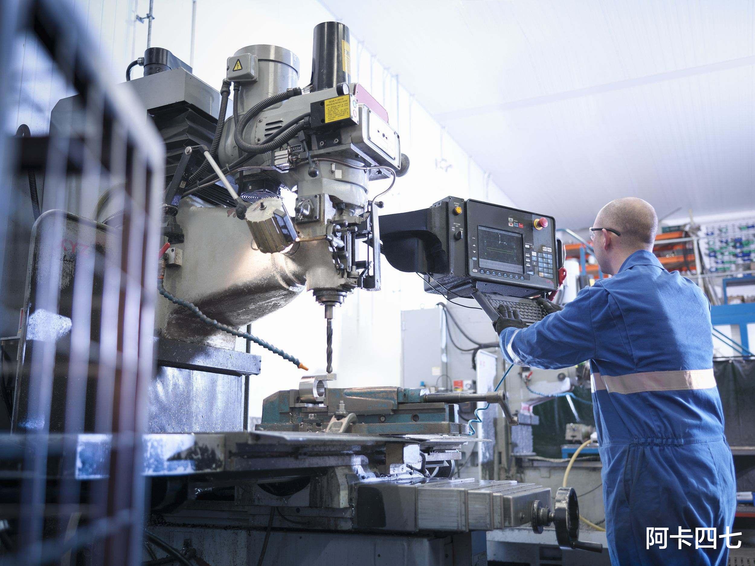 中电|赞！中电科二所再创佳绩，助力中国激光剥离设备迈向国产化