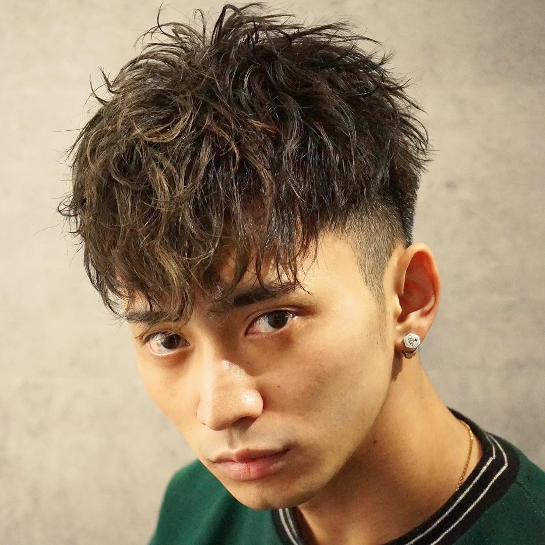 发型 当下最火最流行男发无非这5种，清爽时尚显精神，剪完想不帅都难