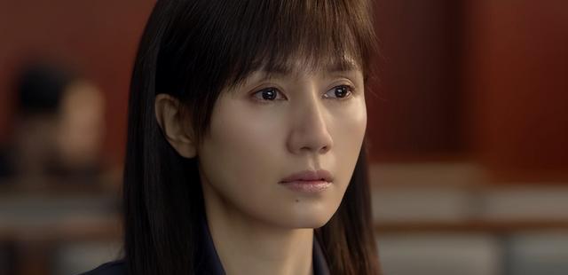 玫瑰之战|《玫瑰之战》姜岚最可悲?45岁痛失1.2亿,痴情主妇的退路在此!