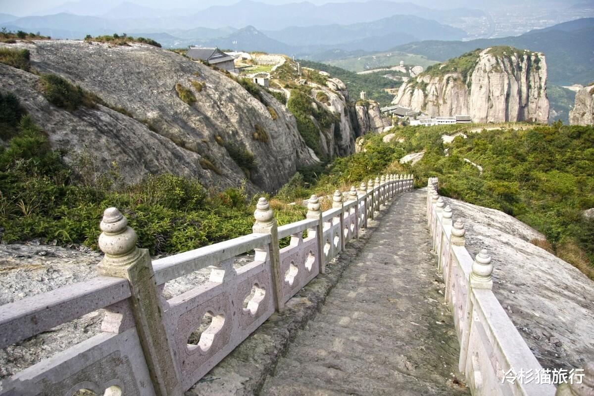 美食|海景媲美舟山，美食不输宁波，浙江这座海滨小城才是最佳的旅行地