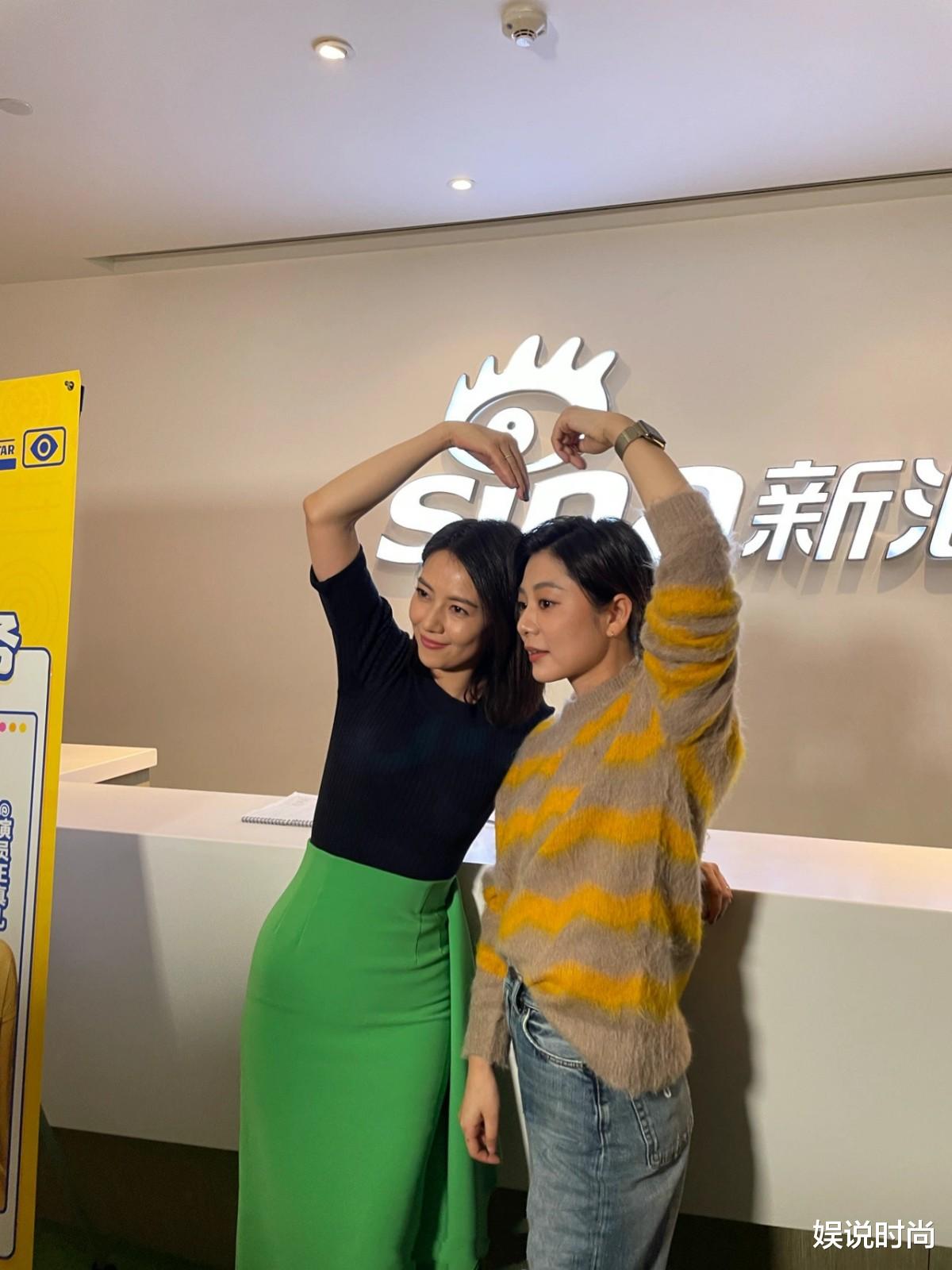 高圆圆|高圆圆和王真儿同框，一个优雅大气，一个成熟妩媚，她更有女人味