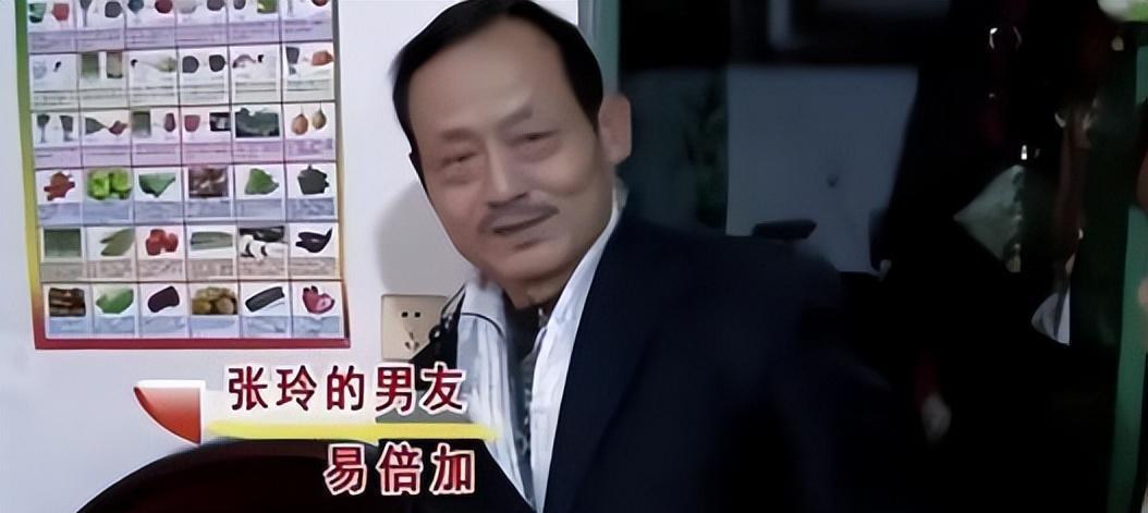 名牌大学女生,被男友抛弃后精神失常,让流浪汉捡走生了孩子