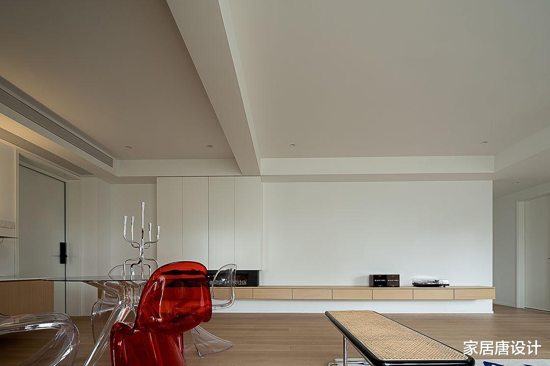 90后小夫妻，用生动和活力勾勒空间，营造甜蜜的三口小窝