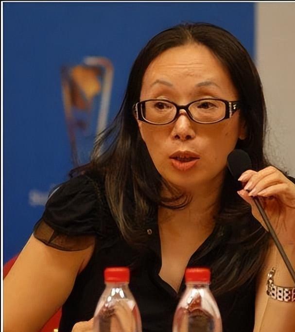 黑龙江女首富戴秀丽,身价95亿却惨遭离婚,丈夫:我已厌倦太富裕