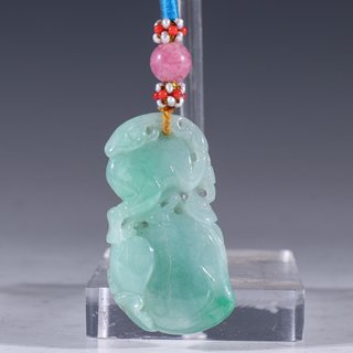 翡翠|清代 老翡翠童子献寿挂件