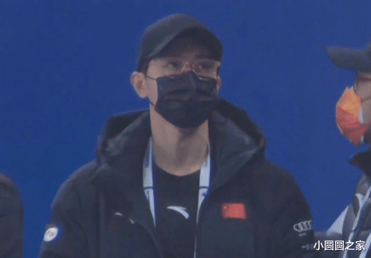 苏翊鸣|苏翊鸣18岁生日:雪场上饮尽风霜,饭桌上饮酒达咩