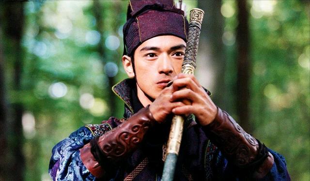 张艺谋|张艺谋《满江红》票房破38亿，影坛20余年商业片票房数据总汇