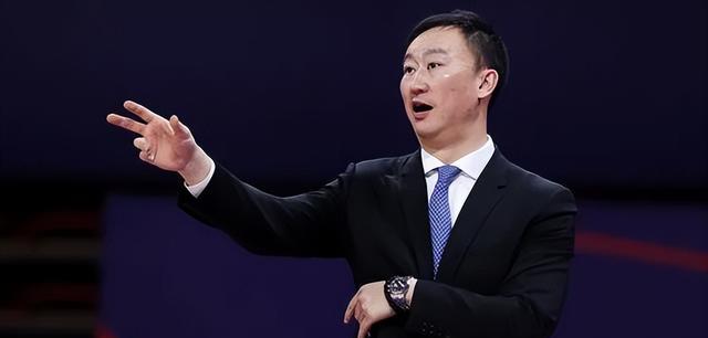 刘维伟|4消息！刘维伟谈加盟，球探挺曾凡博，金金曝4隐患，吴乃群专访