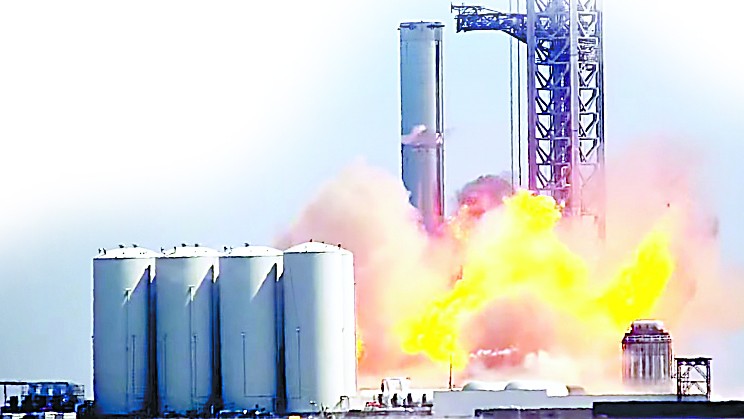 太急功近利了?SpaceX星船载人航天器发生爆炸,马斯克:泄漏导致