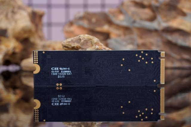 ssd|PCIe4.0内卷之争，致态TiPlus7100上手评测