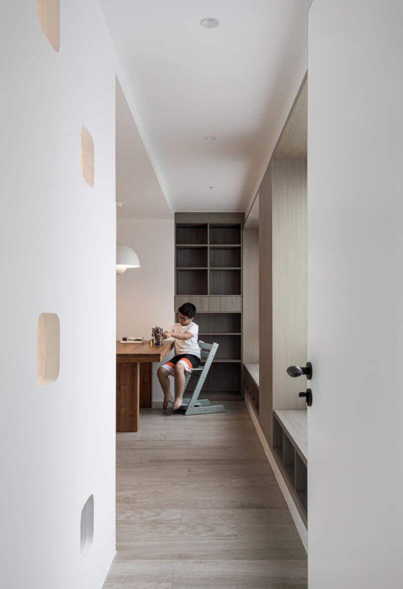 这是我见过最棒的设计！67㎡丑户型，改造后直接逆袭成实用暖居