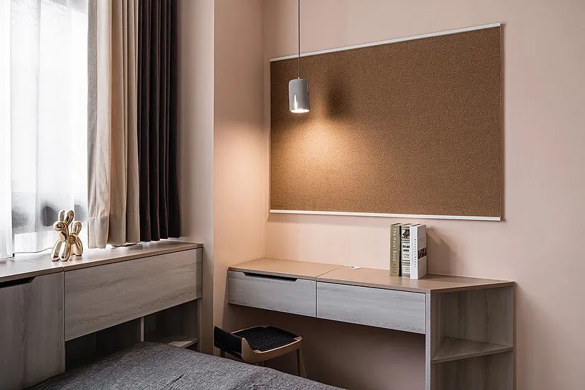 刚装的美式新房,效果特满意,尤其是电视墙