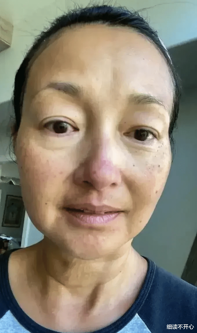 |天啊!不敢相信这是香港一位著名女星,真的认不出来了!