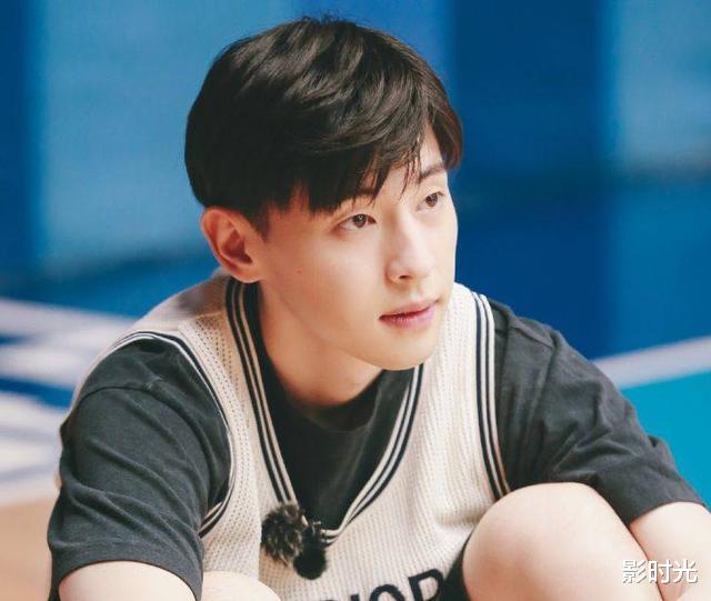 邓伦|他“顶风作案”,算是凉透了,倒霉的却是杨紫