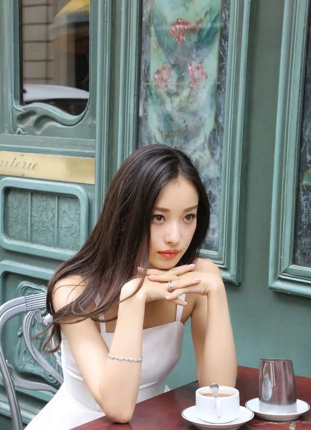 娱乐圈|娱乐圈审美降级?这5位女明星的颜值,不输巅峰港星