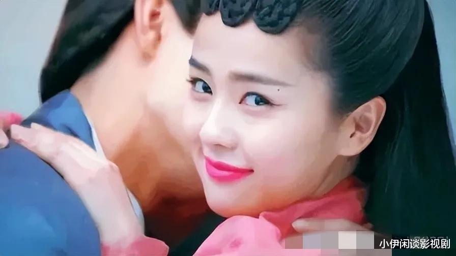 白梦妍 28岁白鹿素颜无滤镜出演《警察荣耀》，打脸了多少半永久的磨皮脸