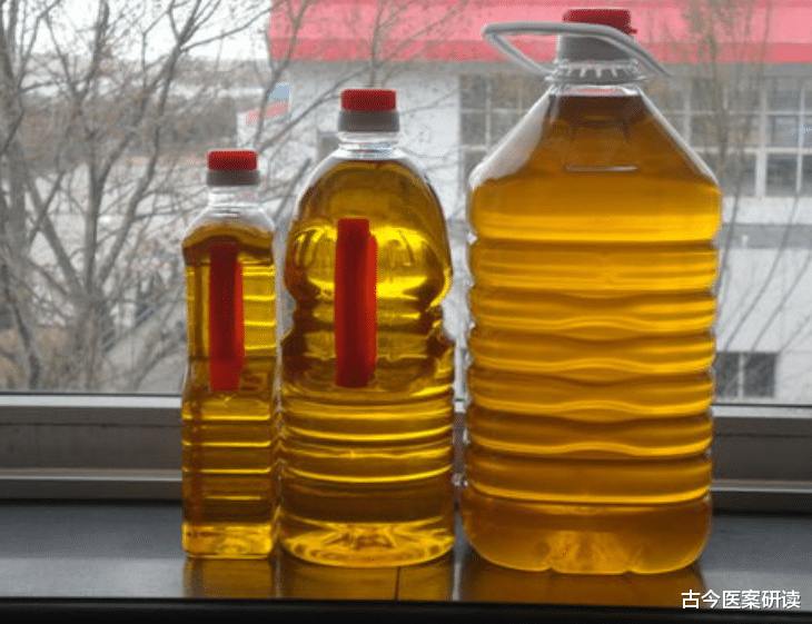 甲状腺癌|多家媒体报道:食用油变“致癌油”,已有人结节转癌,转告家人趁早扔