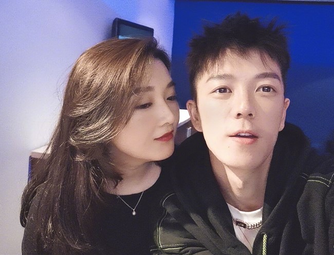 吴雅婷|王栎鑫支持吴雅婷参加离婚综艺,结婚五年认不出前妻声音!太尴尬