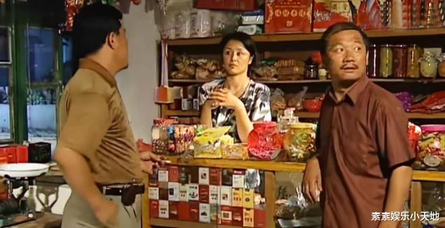 于月仙|于月仙离世半年，《乡爱》里的大脚超市变了味，粉丝怀念仙姨