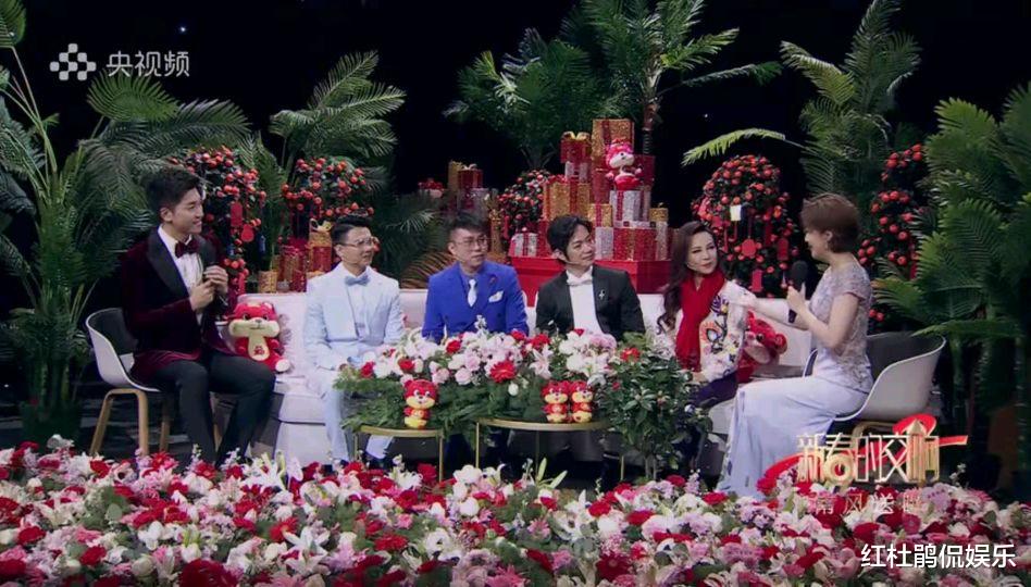 央视|田靖华崔爽央视大型文艺晚会主持首秀，一个略显紧张一个气质不俗