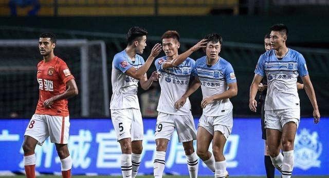 廣州城|下午4點(diǎn)！廣州城有救了，世界200強(qiáng)持股加盟，叫板恒大，組建豪陣