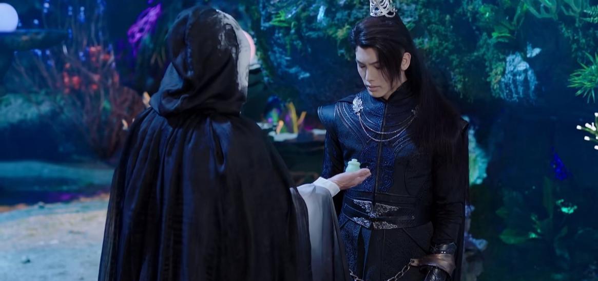 洛宁|月歌行：看懂洛宁为洛歌挡刀身亡，才明白阿浮掠兄夺权是为复活她